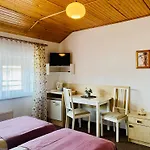 Quarto em Acomodações Particulares U Aniola *