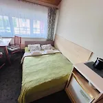 U Aniola Quarto em Acomodações Particulares *